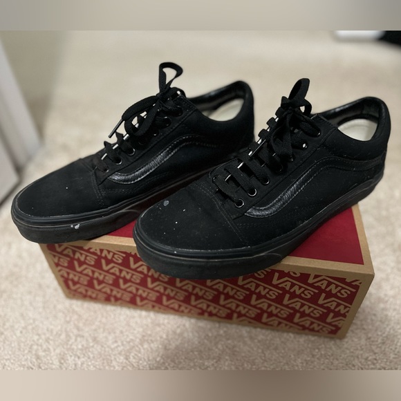 Vans Old Skools, Black, Size 10 - Picture 1 of 5